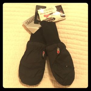 Snow stoppers thumbless xs mitten